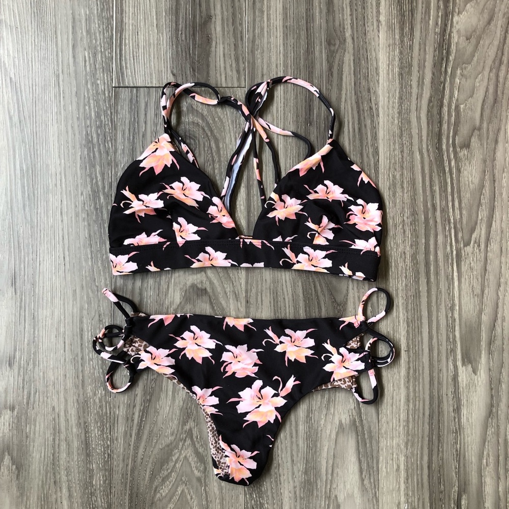 🖤SOLD🖤 ACACIA AWAPUI + BOTTOM IN ALOHA